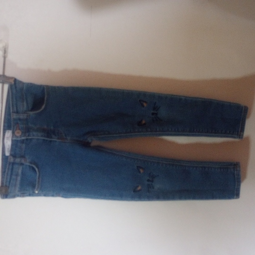 Zara Baby Jeans Size 4-5 Toddler Cute Face On Knees